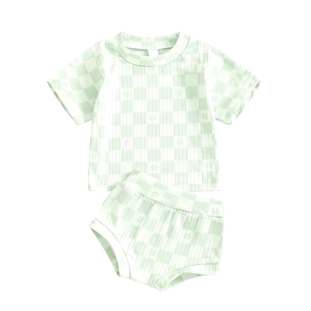 Green Baby Girl Check 2-Piece Set Size 12-18M NWOT